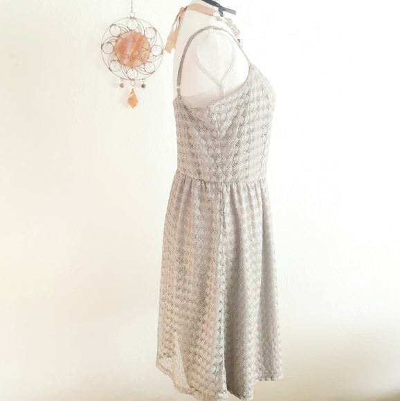 Studio Y Metallic Lace Party Dress -  Size Large - Picture 4 of 10